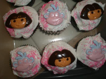 Dora and Boots cupcakes